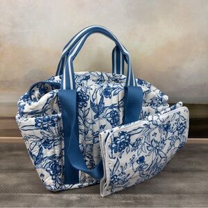 Mark & Graham Sanderson Quilted Diaper Bag Purse Blue Perfume Smell Read